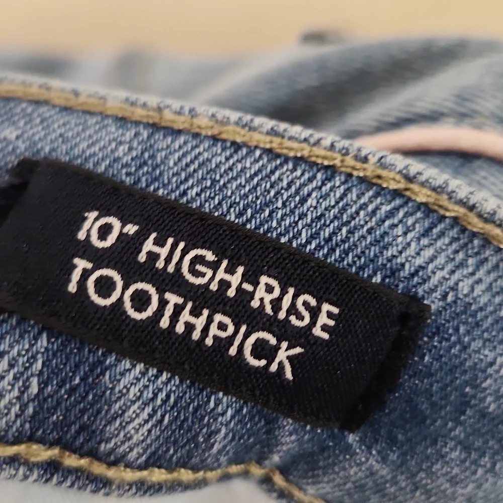 J Crew High Rise Toothpick Size 30 Waist